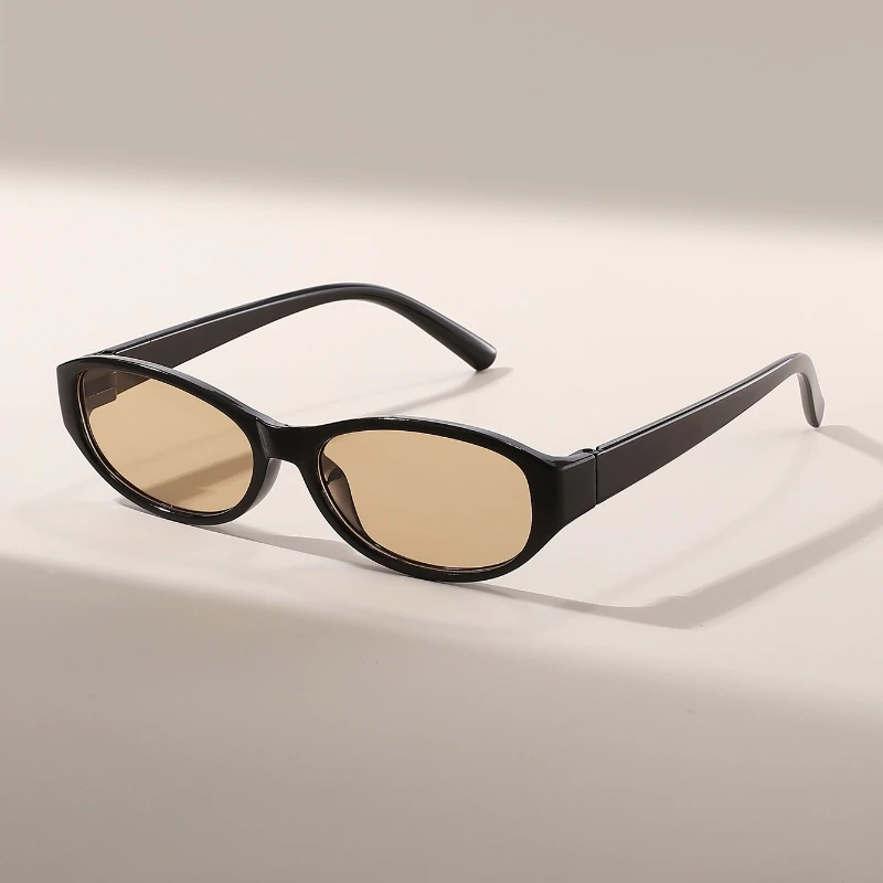 Occhiali da sole ovali in stil - Vintage Fashion Enthusiasts recensione e prezzo